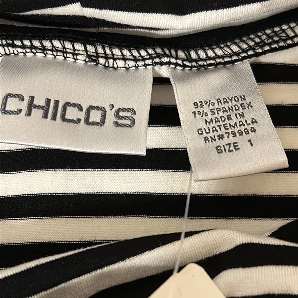 Chico’s Size 1 Women’s Medium Black White Rayon Top Horizontal Stripe Blouse - Picture 2 of 5